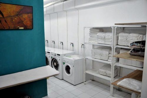 Hôtel Metro House à Sorabaya Extérieur photo